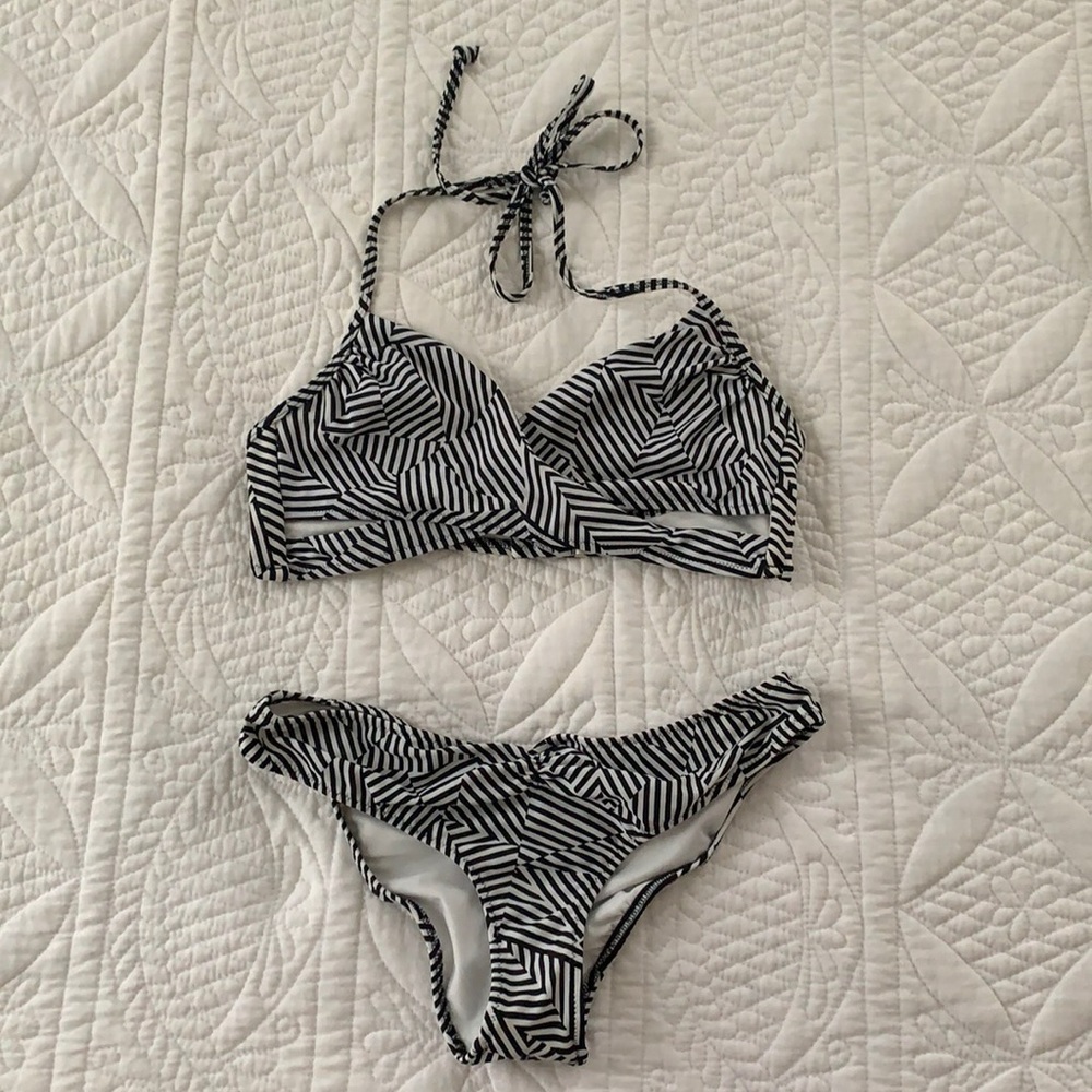 PINK VS Bikini
